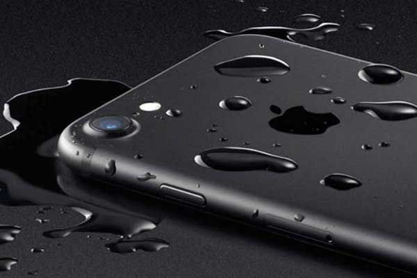 recuperar dados de iPhone danificado pela água