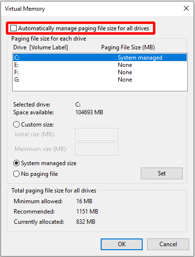 Desmarque Gerenciar automaticamente o tamanho do arquivo de paginação para todas as unidades