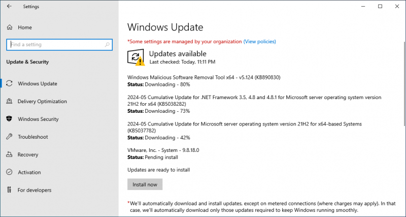   installeer KB5037782 in Windows Update