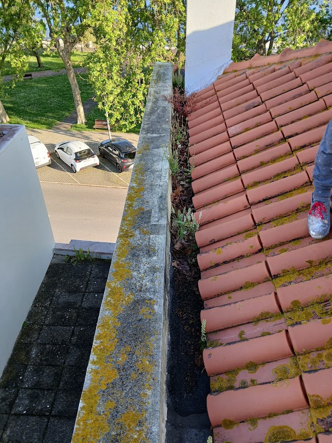 Hélio dias pinturas e impermeabilizações foto 9