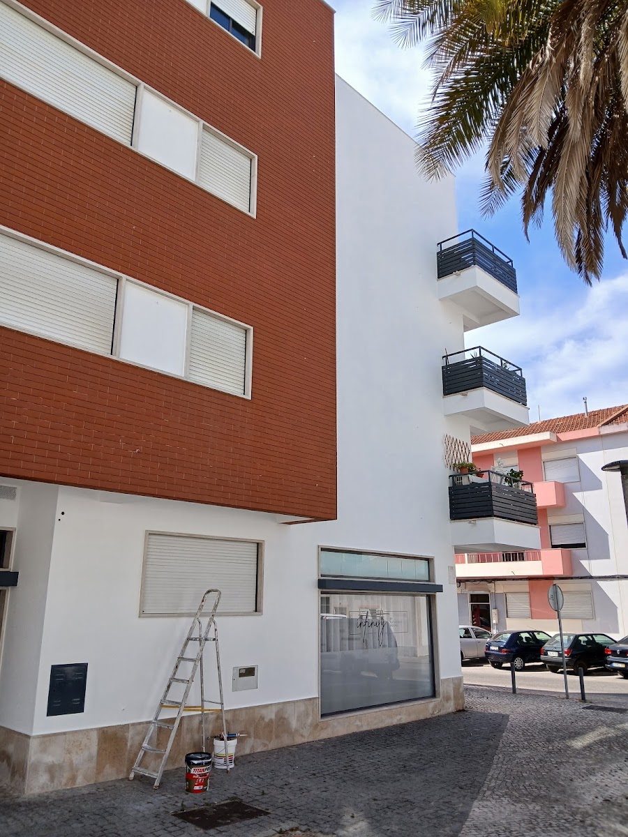 Hélio dias pinturas e impermeabilizações foto 10