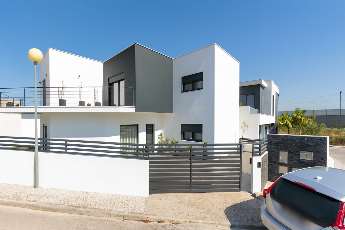 Arkhi - Arquiteto - Almada